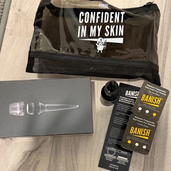 NEW @ home Microneedling Kit - Picture 7 of 9